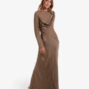 Non Signé - Vestido Maxi Champán