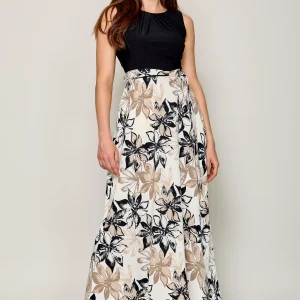 Maxi vestido elegante color negro con falda estampada