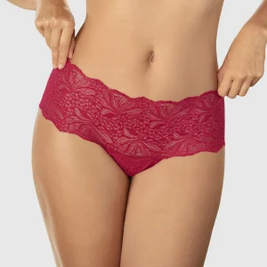 Braguita elaborada en encaje