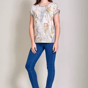 Blusa casual manga corta con estampado multicolor