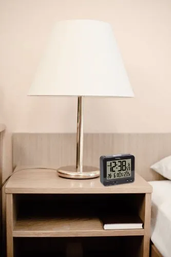 R32145 Despertador radio-controlado Technoline WT 195 retroiluminado - Imagen 4