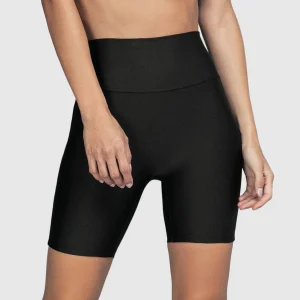 Short deportivo tipo biker